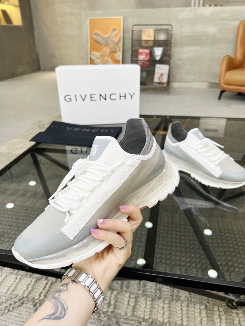 Givenchy Sneakers